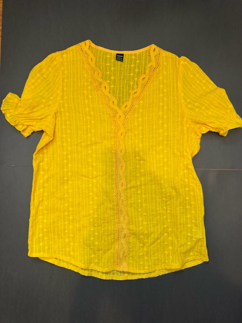 SHEIN Yellow Women’s Blouse Size Medium Pre-owned READ